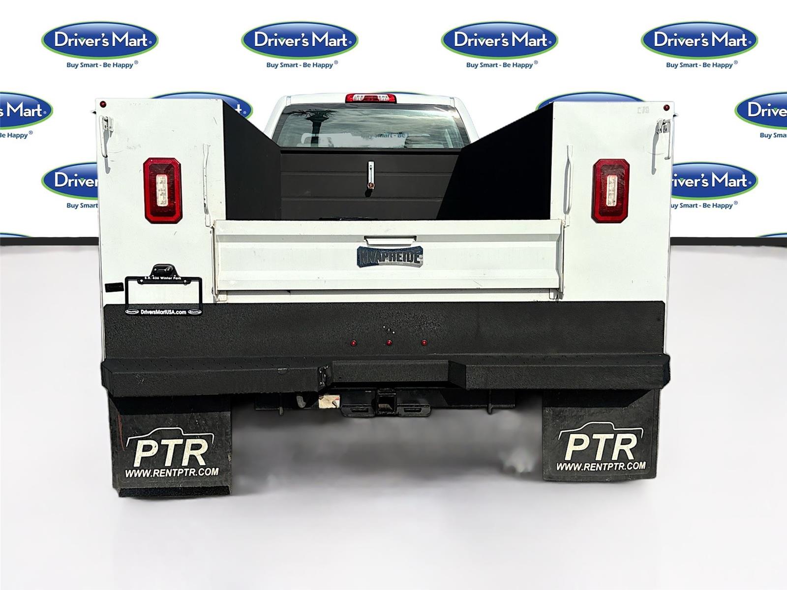 2022 Chevrolet Silverado 5500HD Work Truck