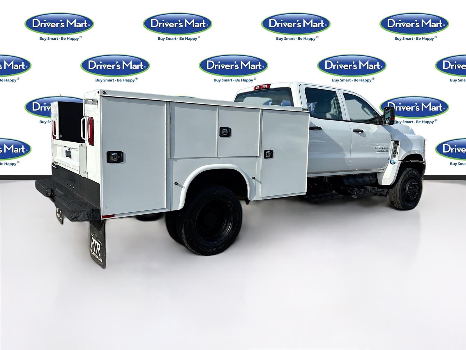 2022 Chevrolet Silverado 5500HD Work Truck