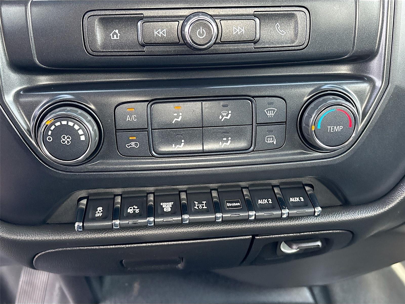 2022 Chevrolet Silverado 5500HD Work Truck