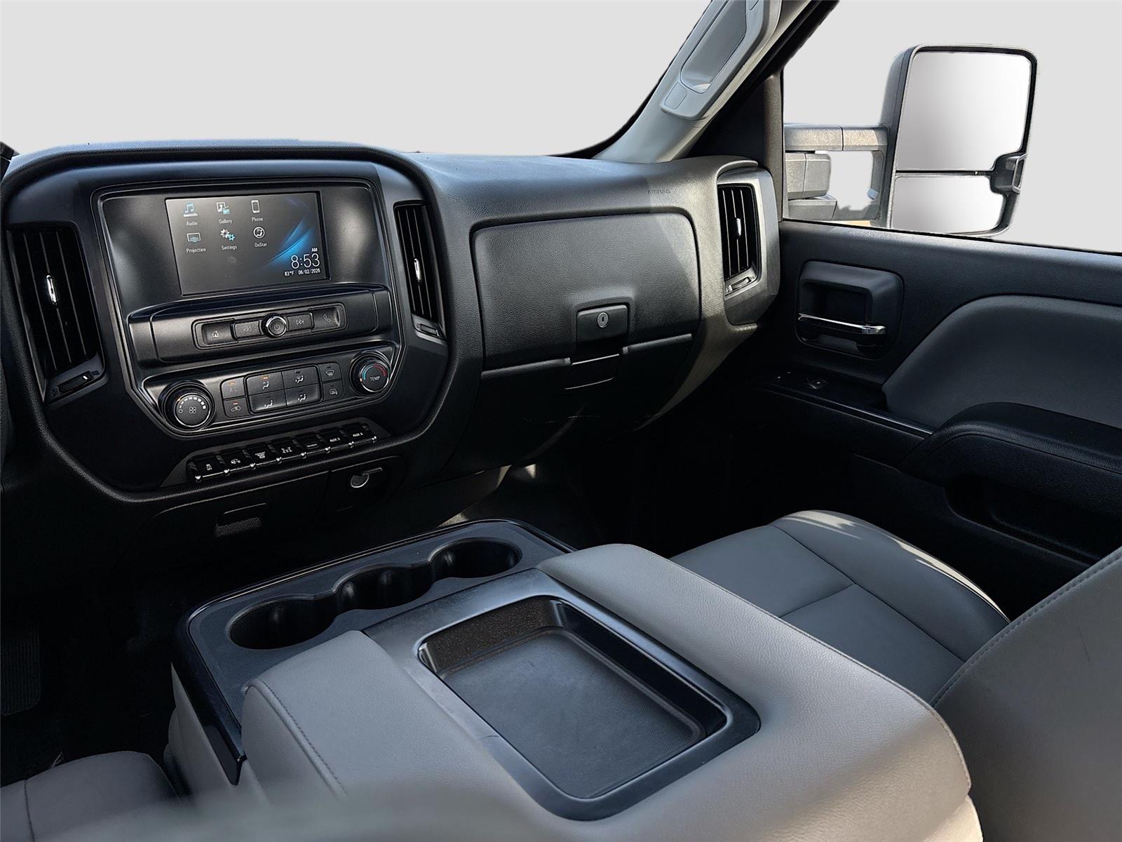2022 Chevrolet Silverado 5500HD Work Truck