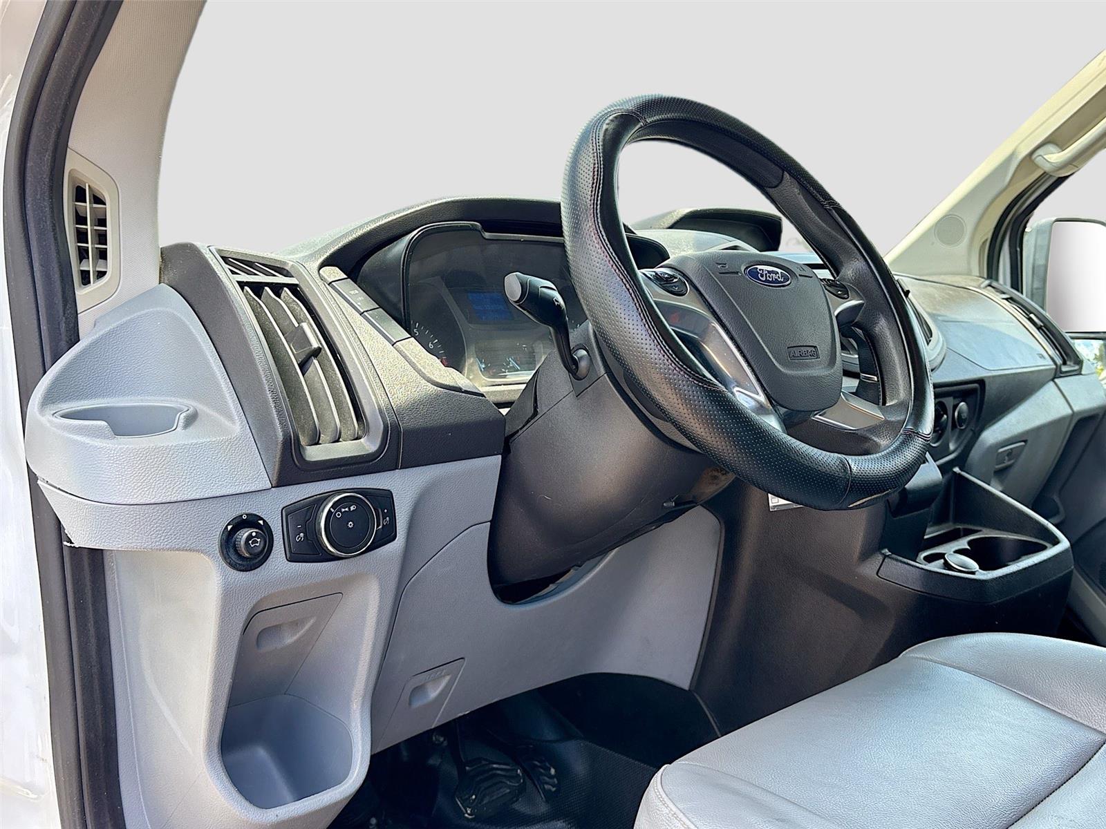 2019 Ford Transit Passenger Wagon XL