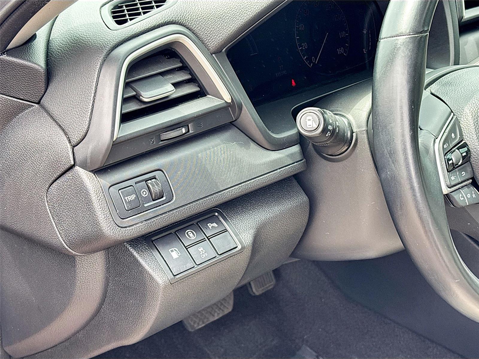 2019 Honda Insight Touring