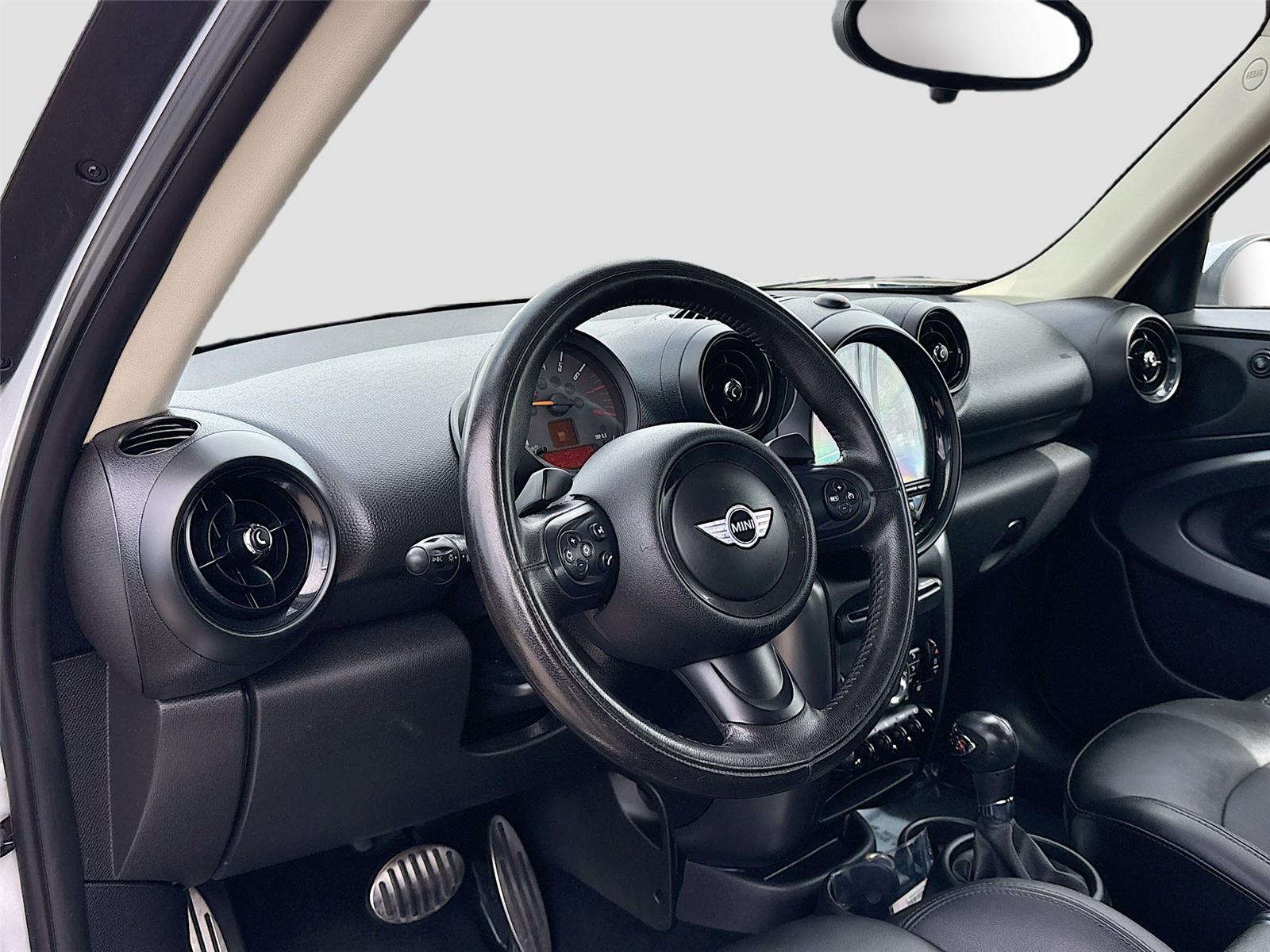 2015 MINI Cooper Paceman S