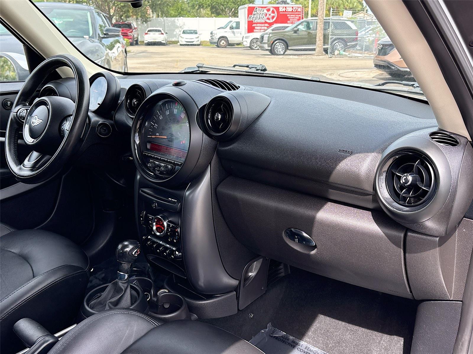 2015 MINI Cooper Paceman S