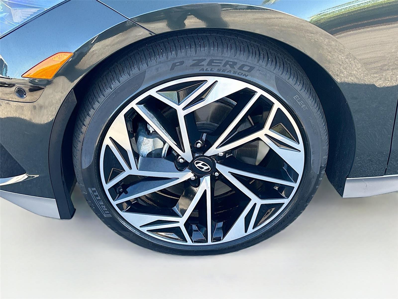 2024 Hyundai IONIQ 6 Limited