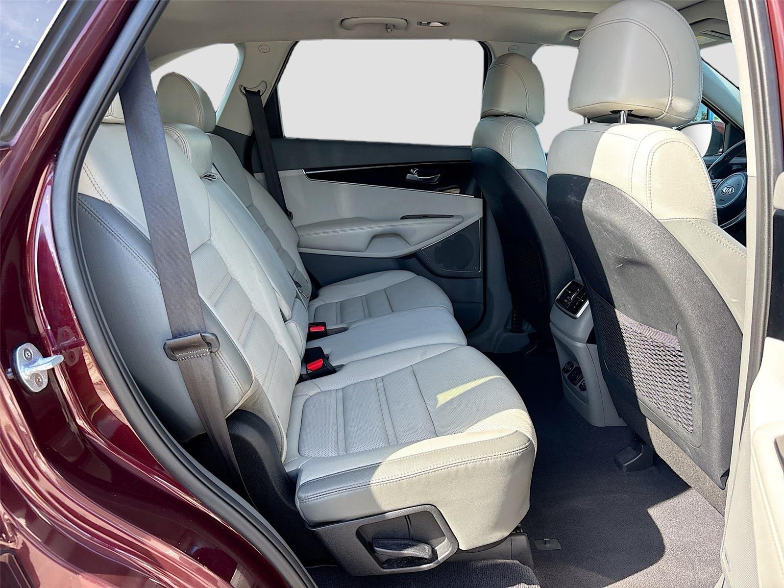 2017 Kia Sorento SX V6