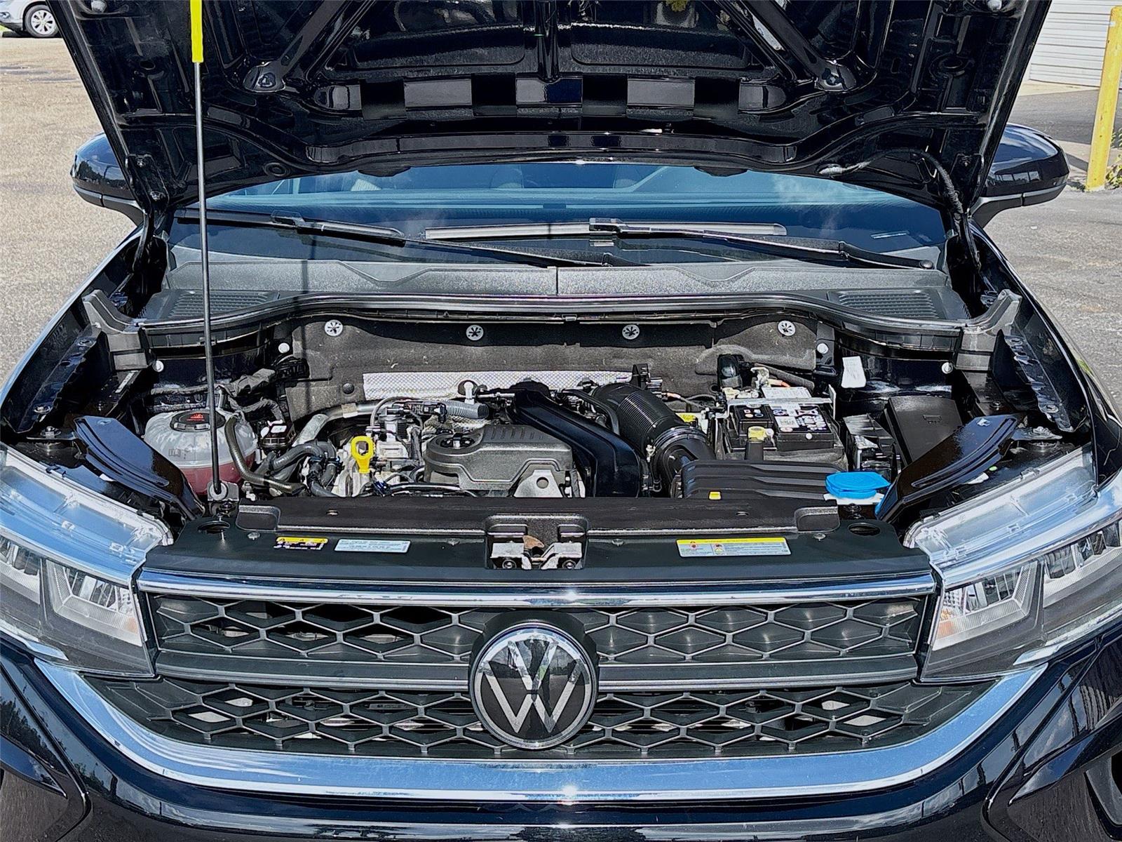 2024 Volkswagen Taos SE