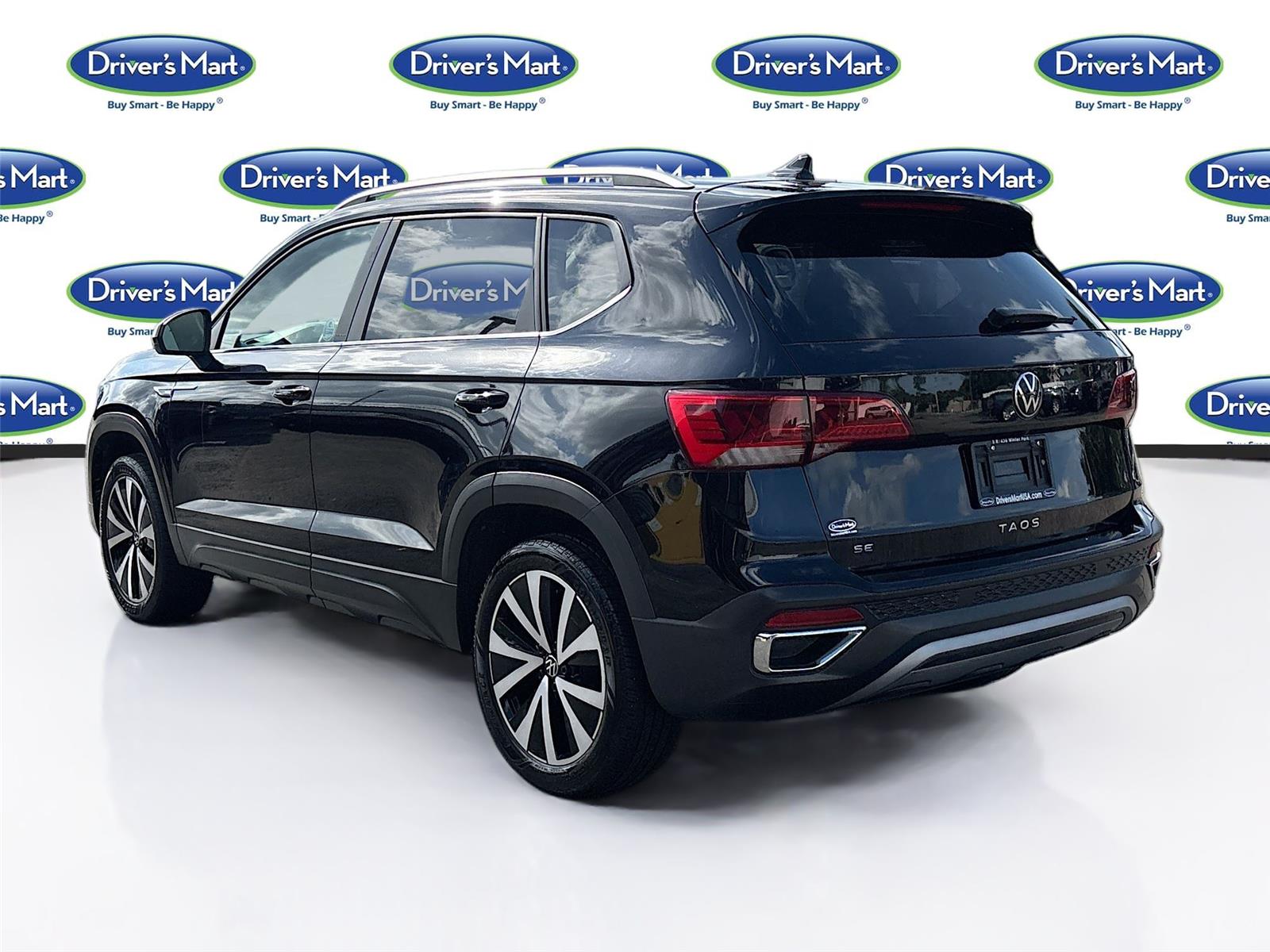 2024 Volkswagen Taos SE