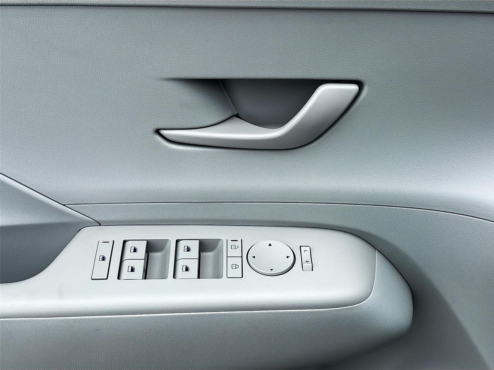 2024 Hyundai Kona Electric SEL