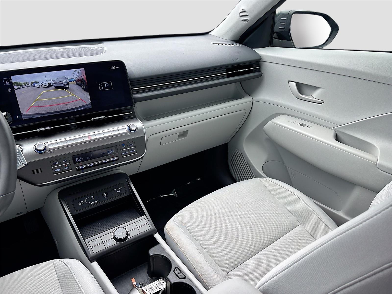 2024 Hyundai Kona Electric SEL
