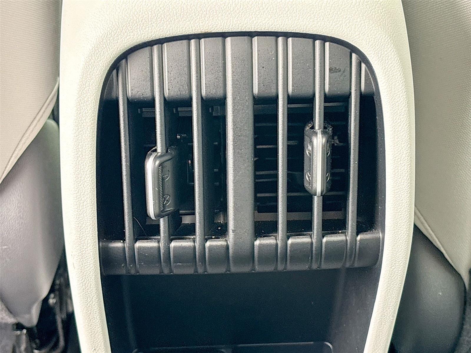2024 Hyundai Kona Electric SEL