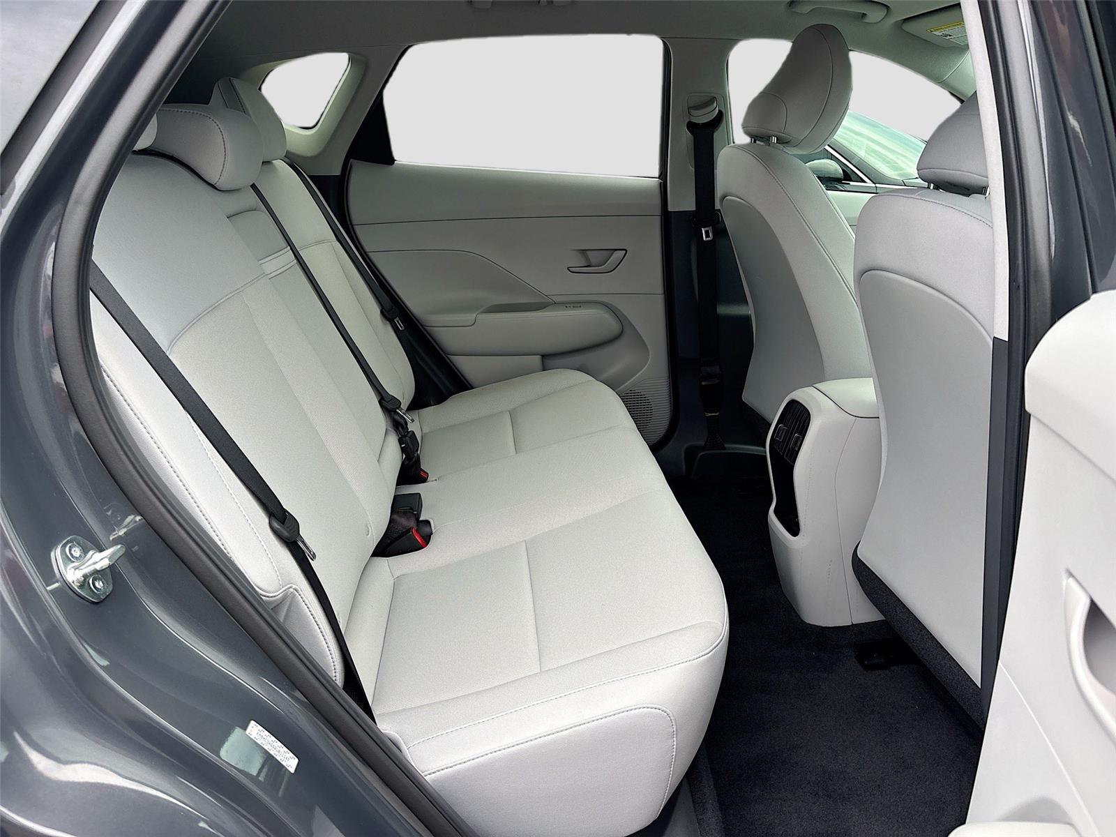 2024 Hyundai Kona Electric SEL