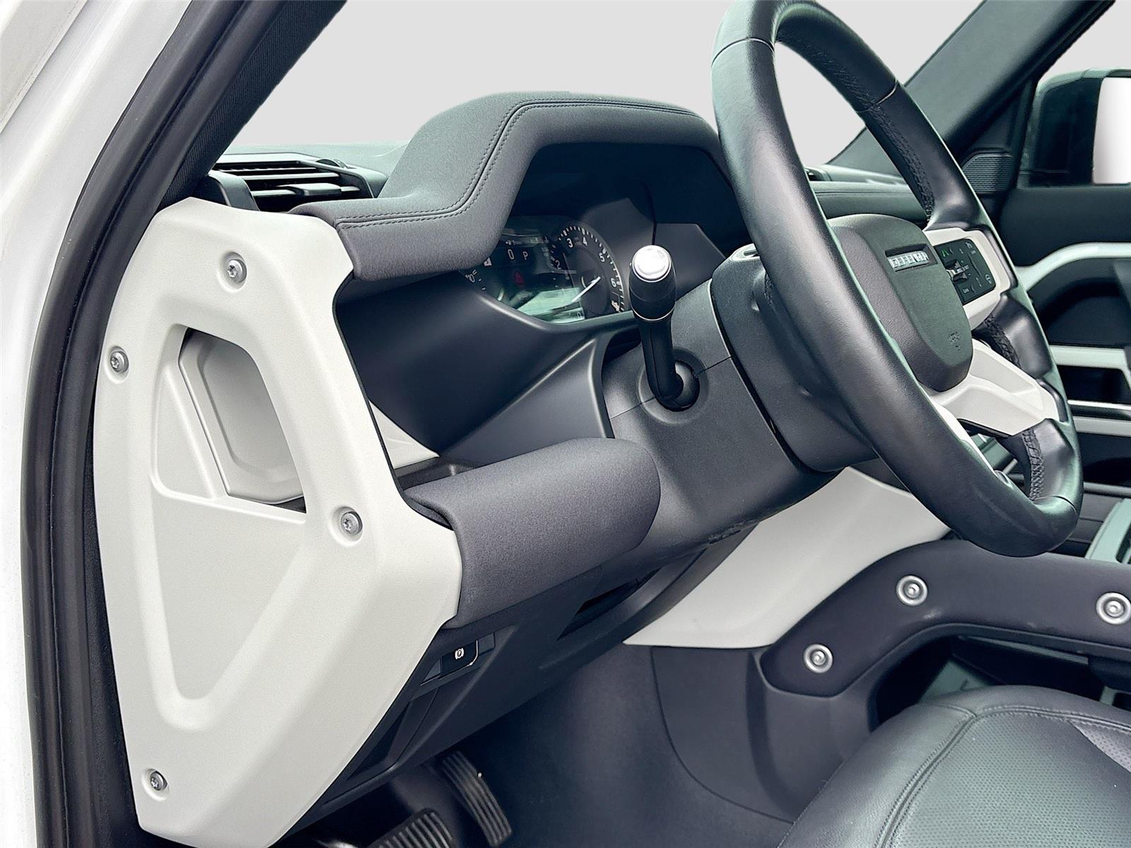 2023 Land Rover Defender S