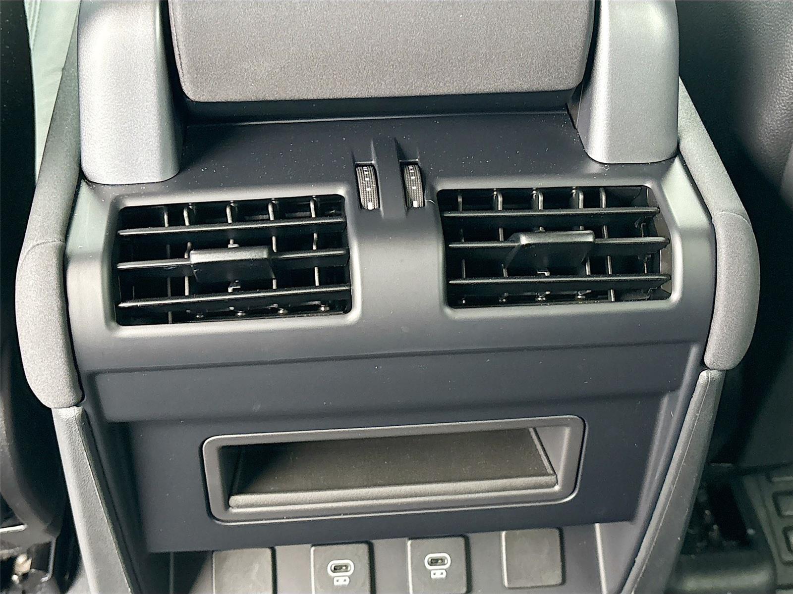 2023 Land Rover Defender S