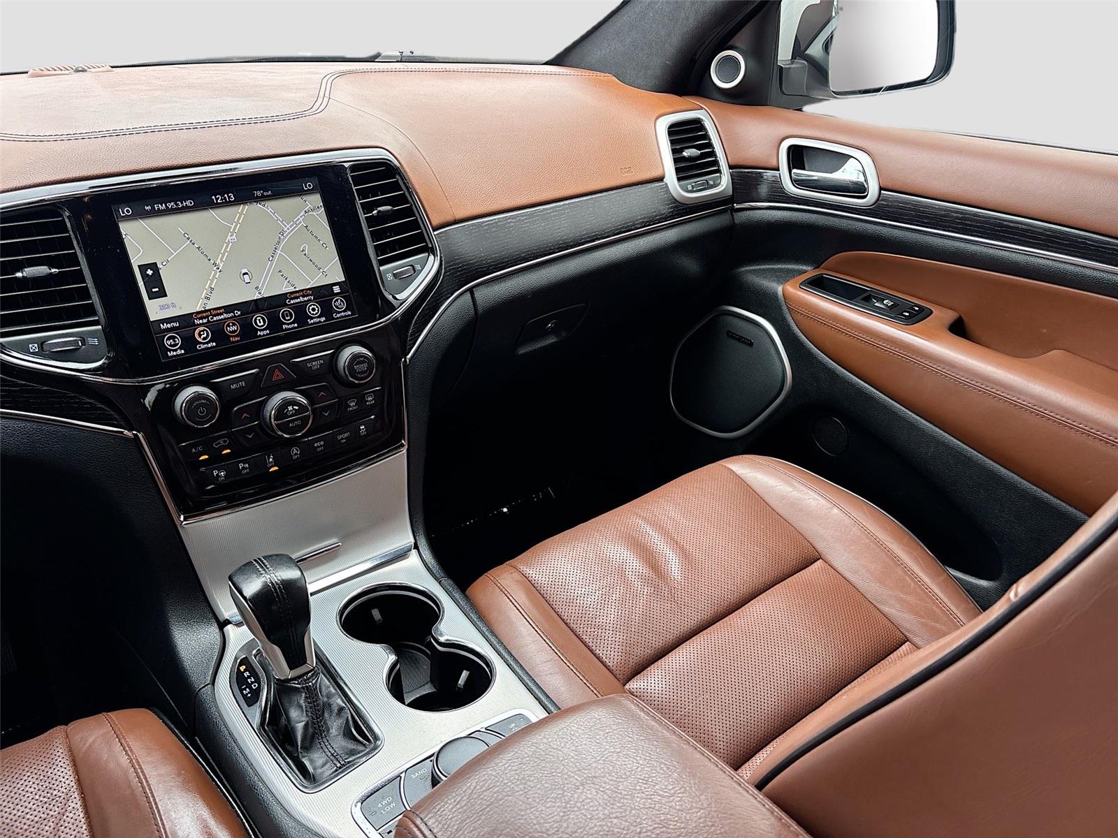 2020 Jeep Grand Cherokee Summit