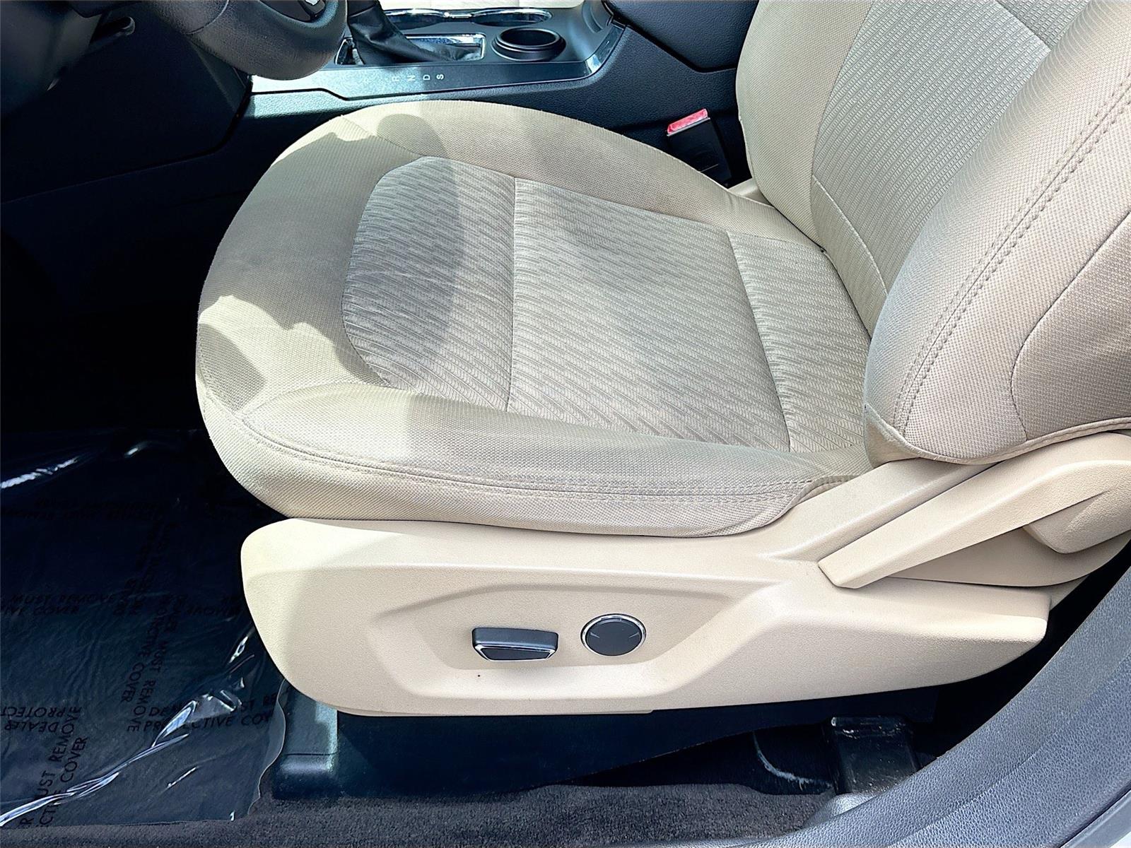 2017 Ford Explorer Base