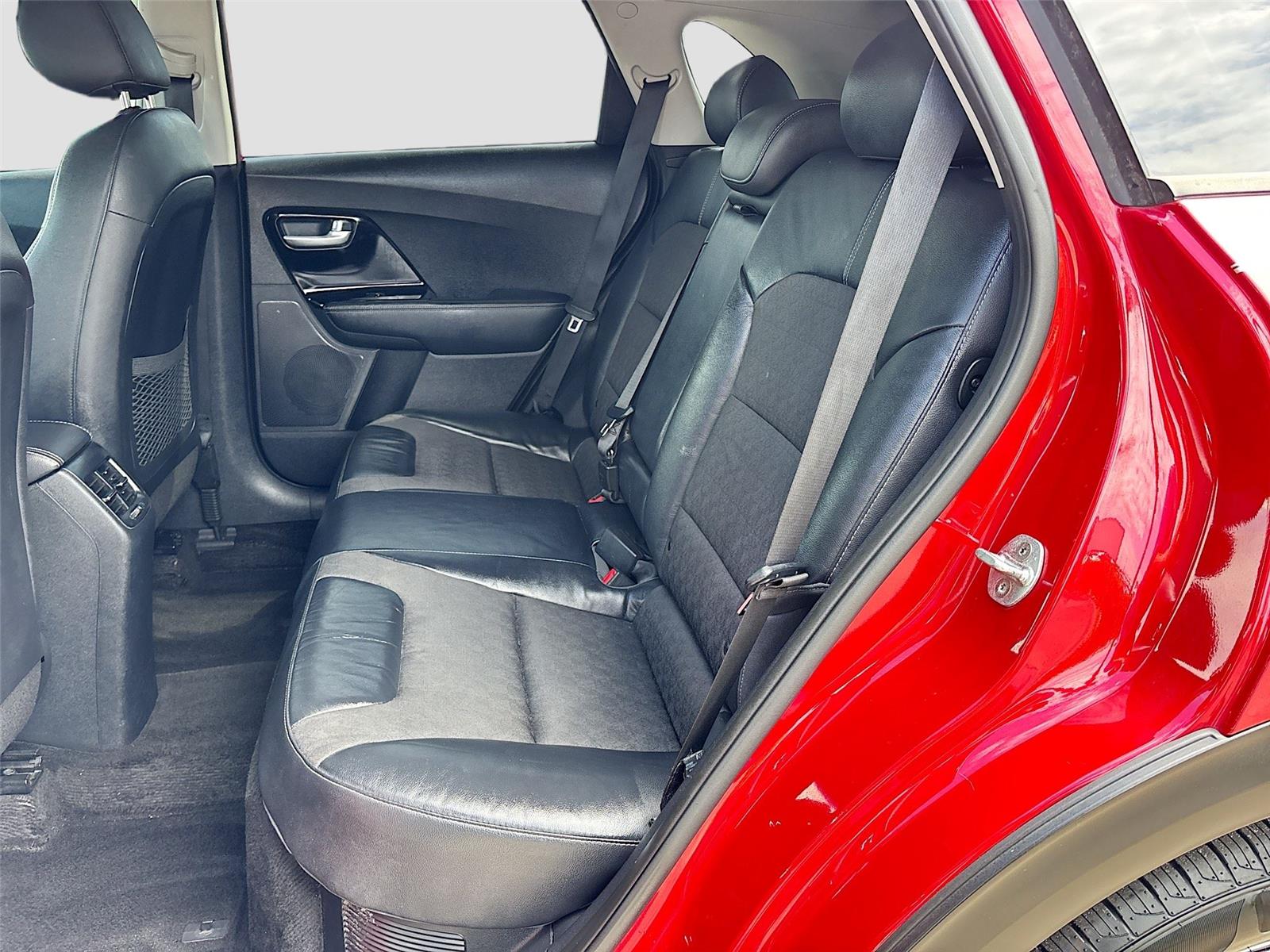 2019 Kia Niro Plug-In Hybrid EX