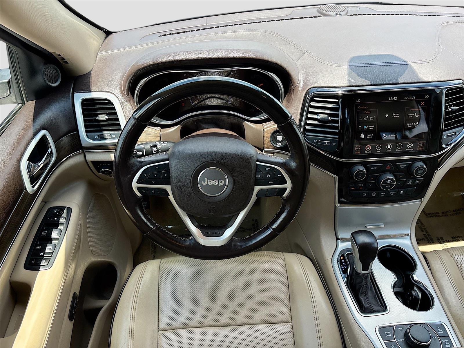 2020 Jeep Grand Cherokee Overland