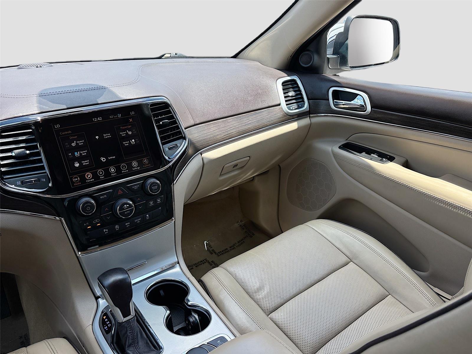 2020 Jeep Grand Cherokee Overland