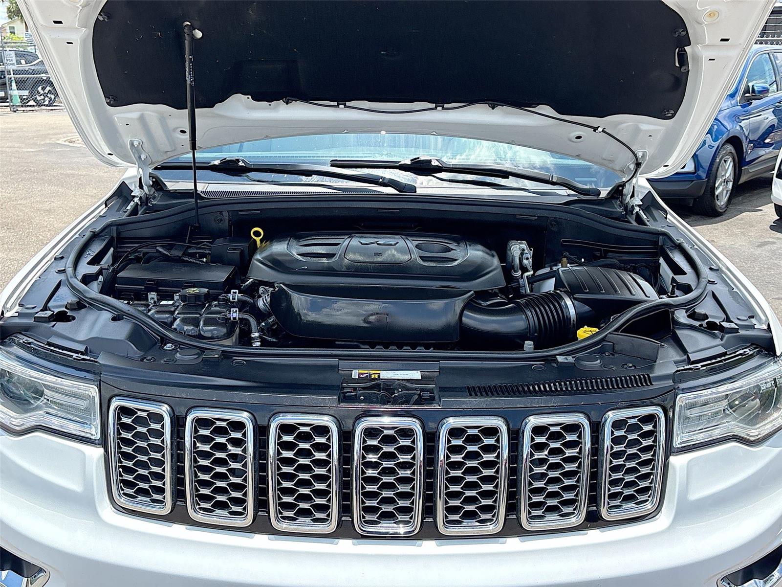2020 Jeep Grand Cherokee Overland