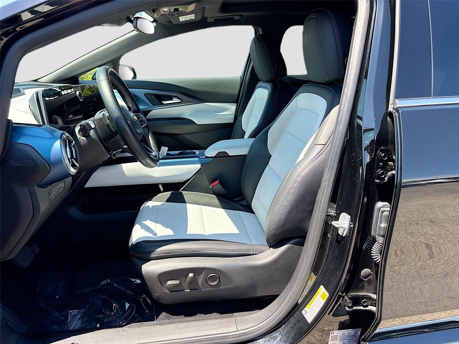 2025 Chevrolet Equinox EV LT2 w/PDE