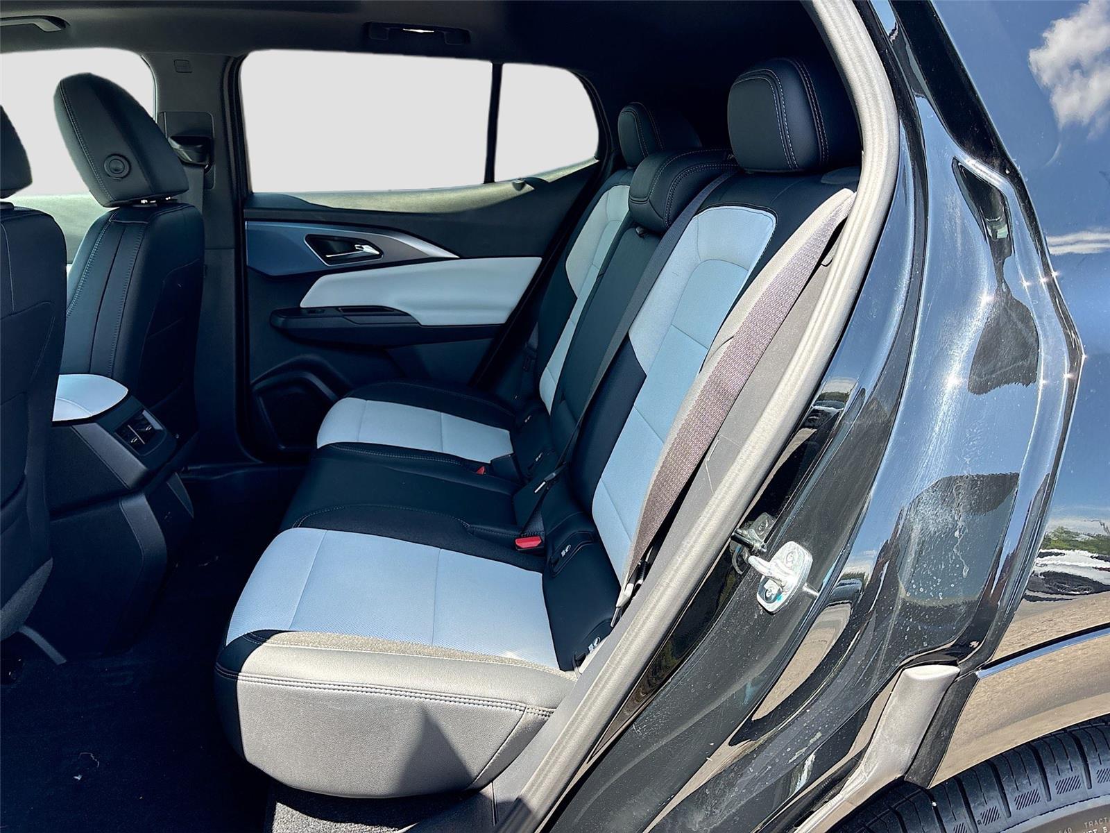 2025 Chevrolet Equinox EV LT2 w/PDE