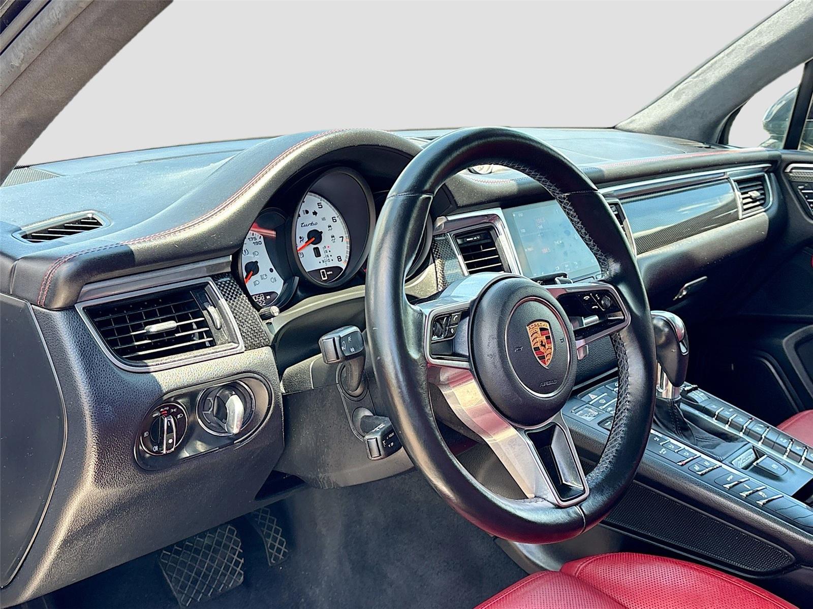 2017 Porsche Macan Turbo