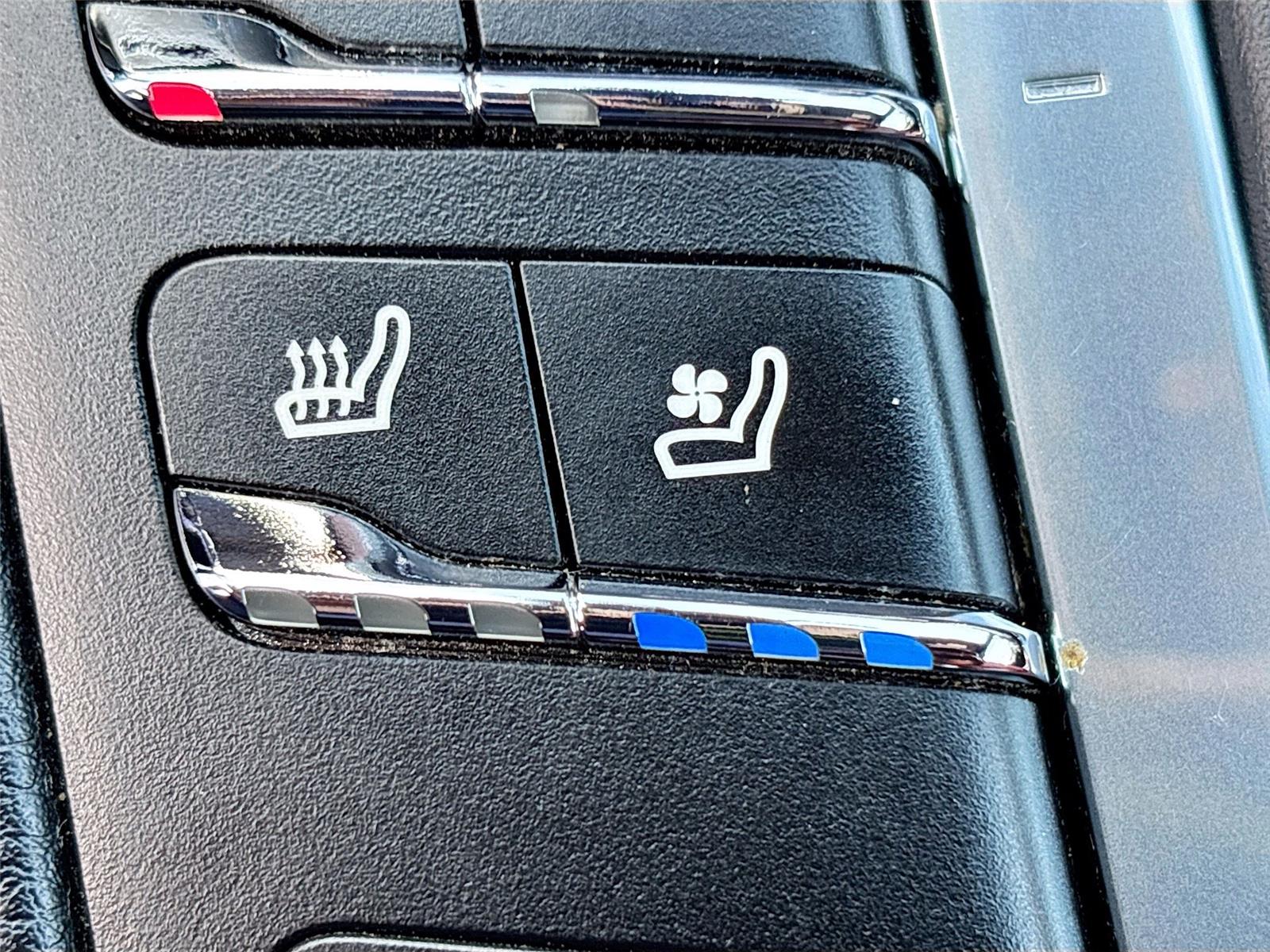2017 Porsche Macan Turbo