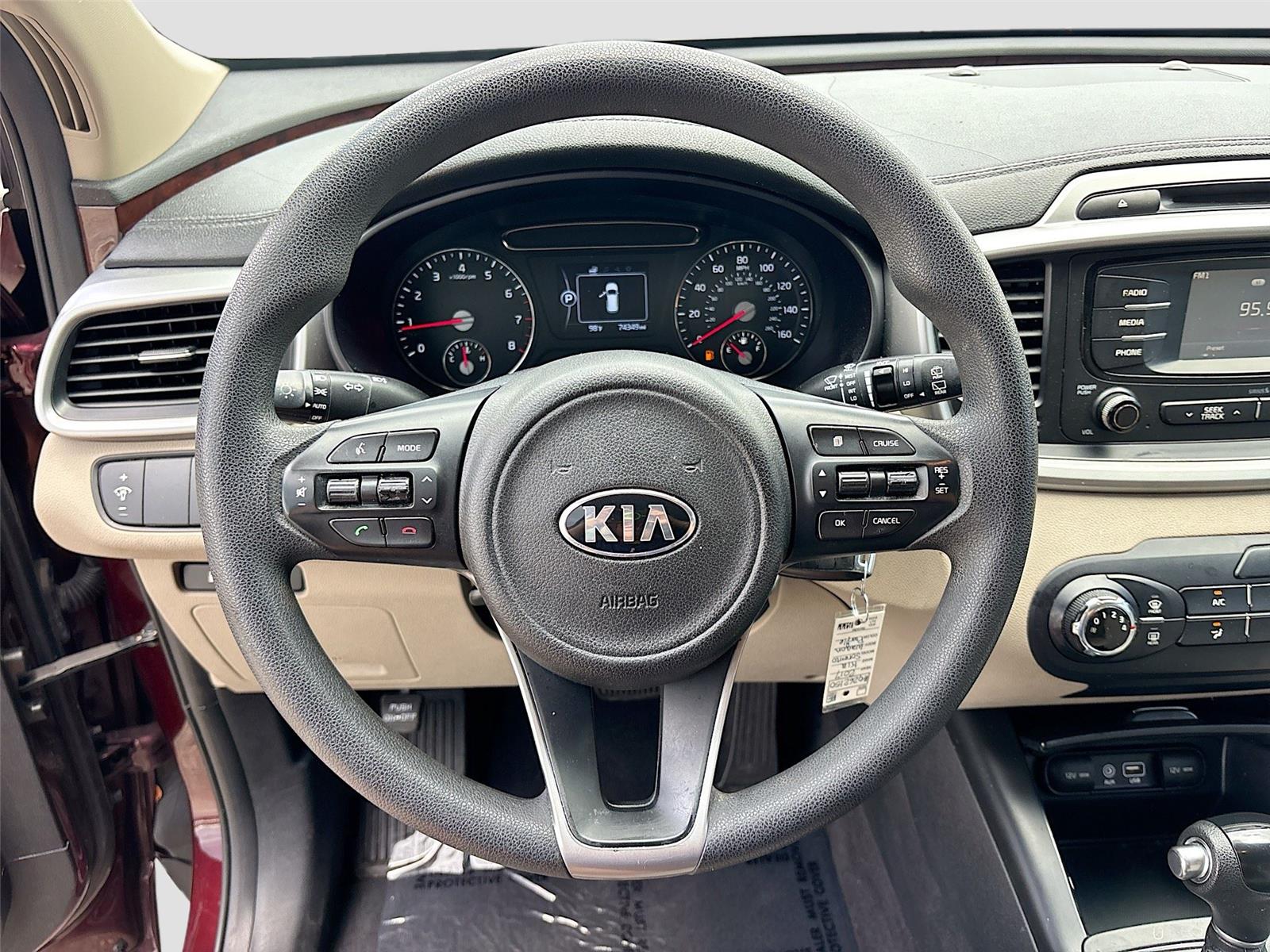 2017 Kia Sorento LX