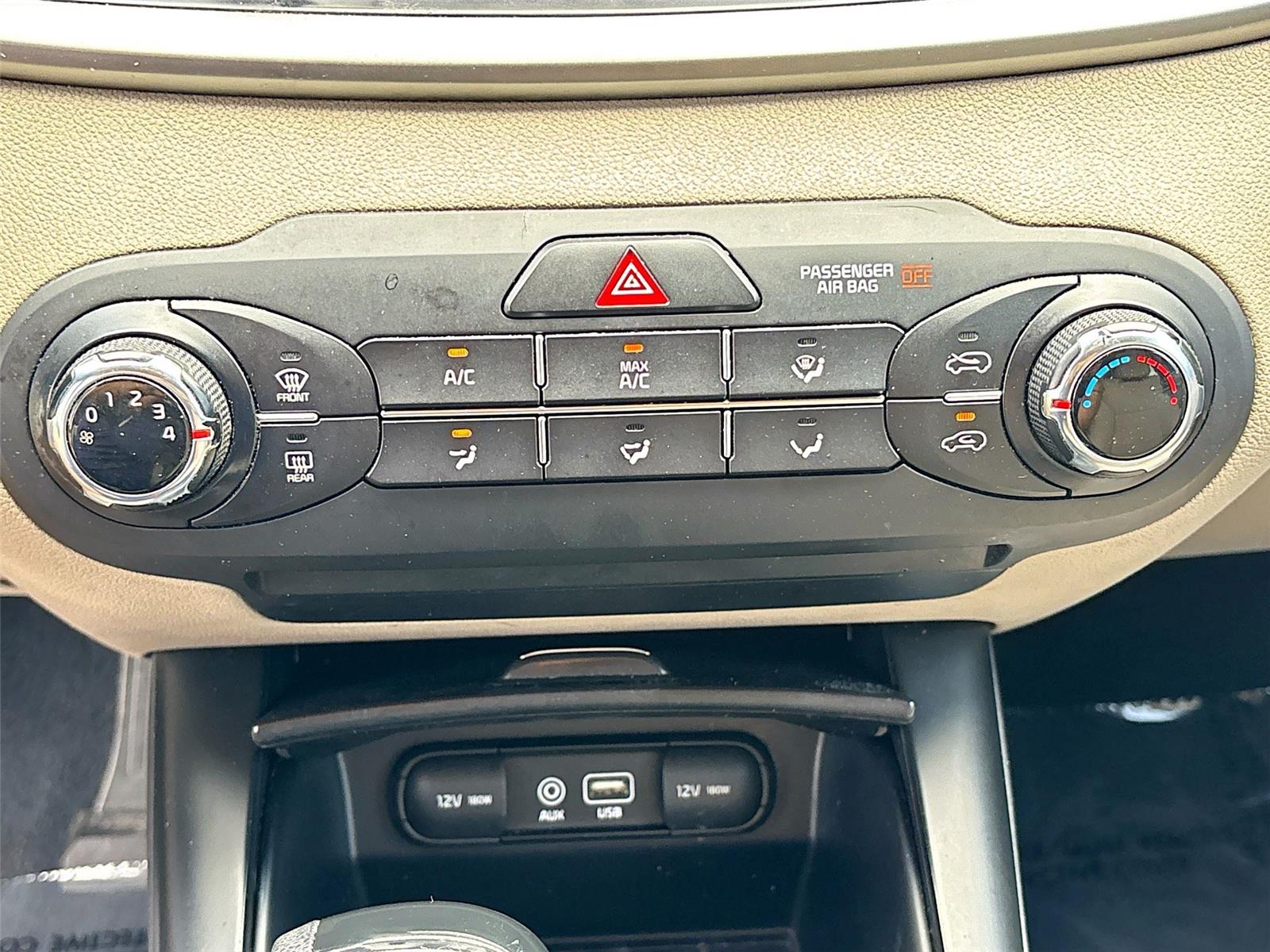 2017 Kia Sorento LX