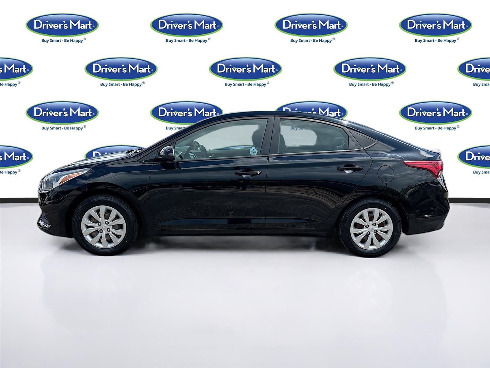 2022 Hyundai Accent SE