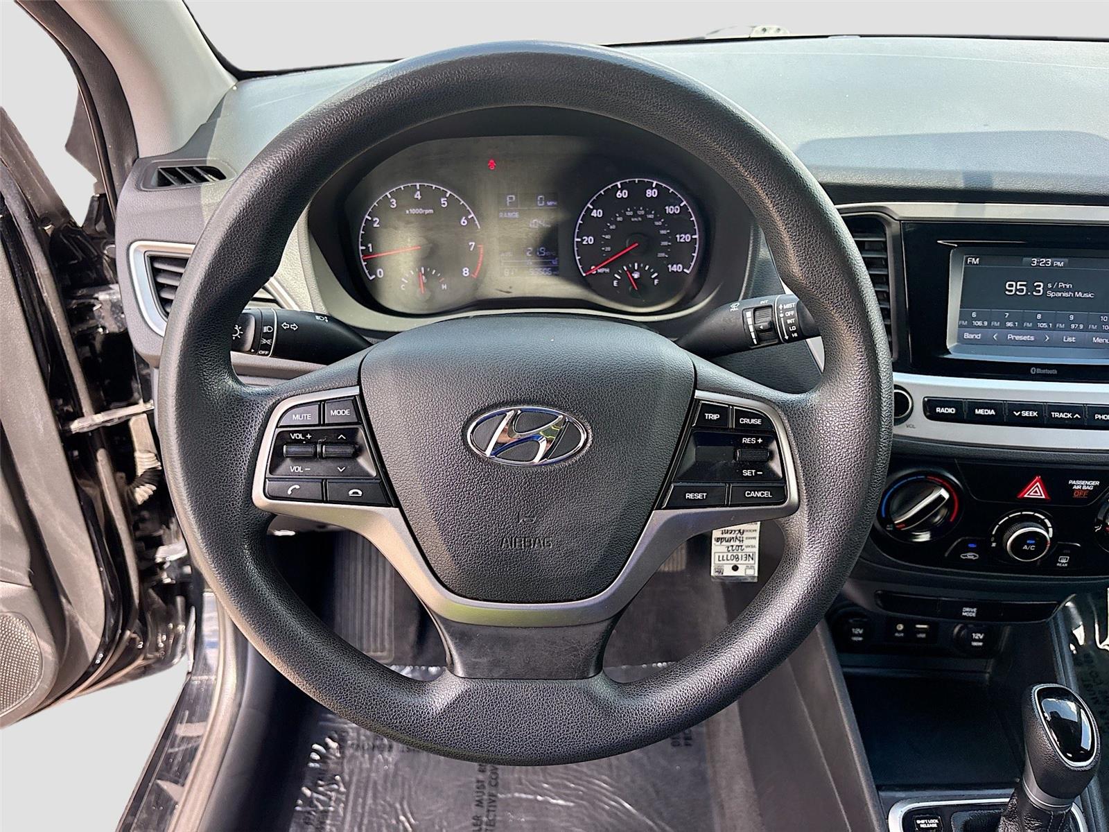 2022 Hyundai Accent SE