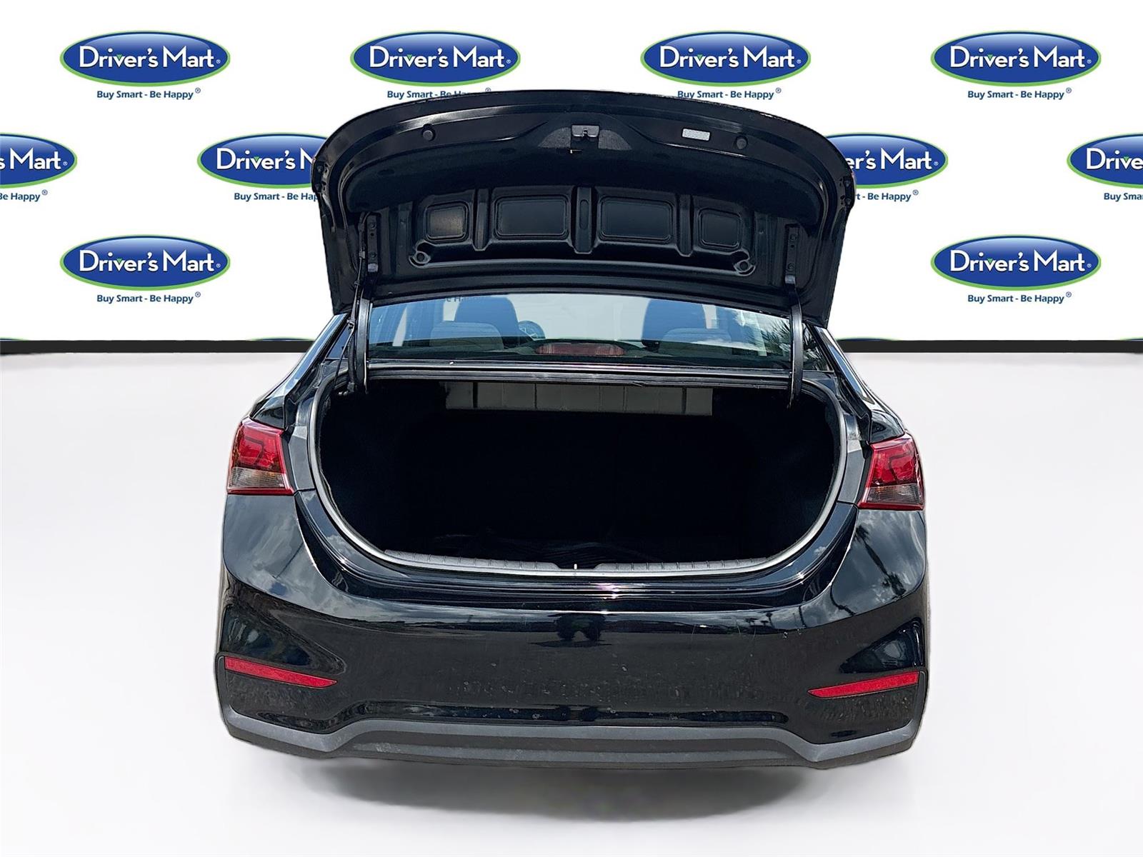 2022 Hyundai Accent SE