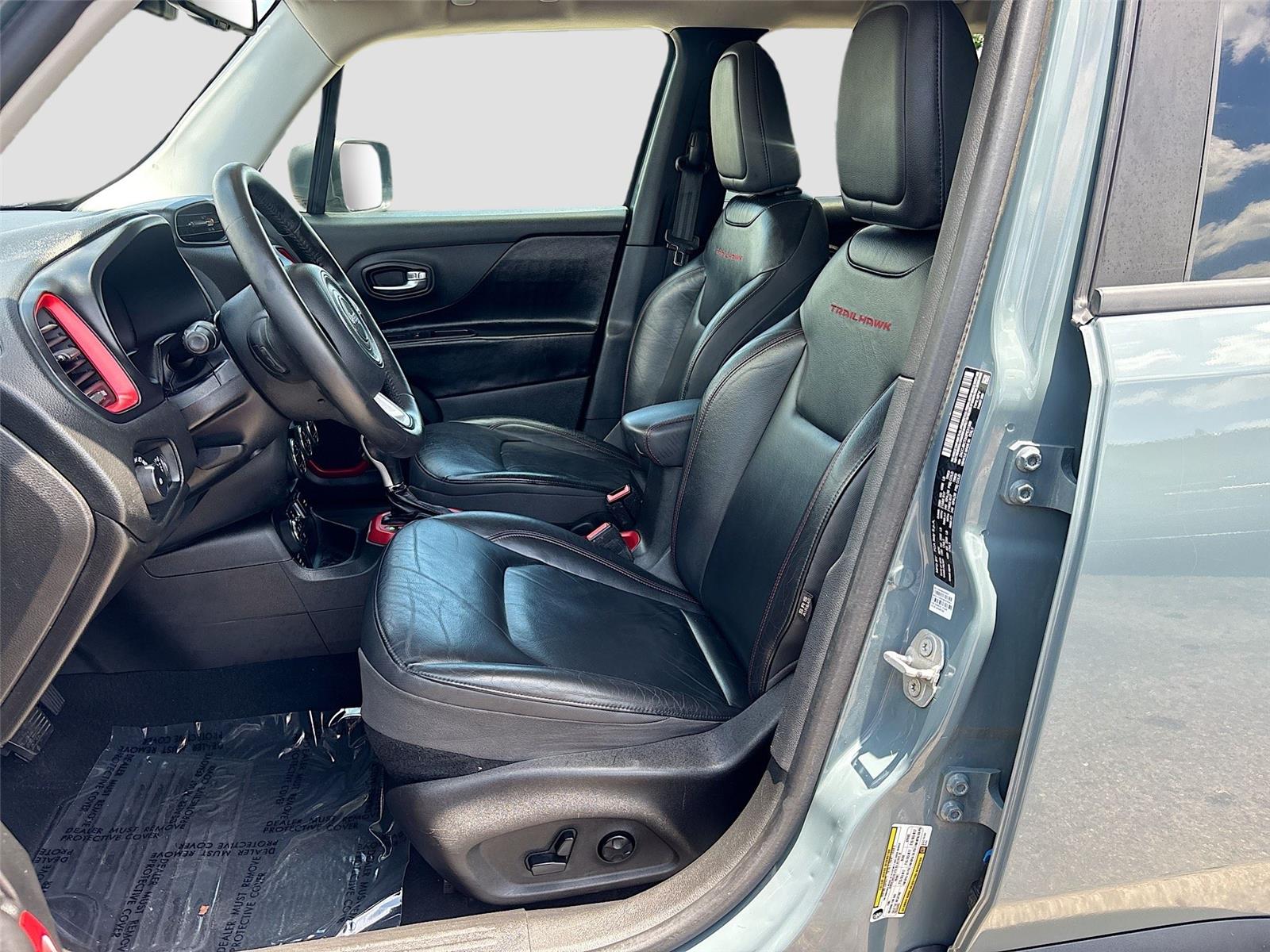 2016 Jeep Renegade Trailhawk