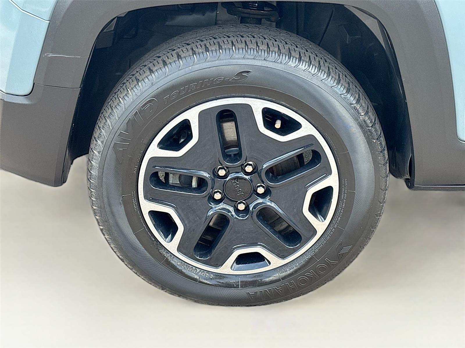 2016 Jeep Renegade Trailhawk