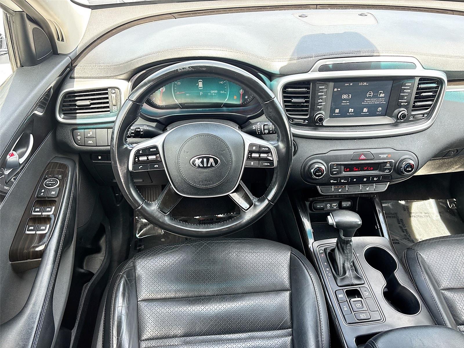 2020 Kia Sorento EX V6