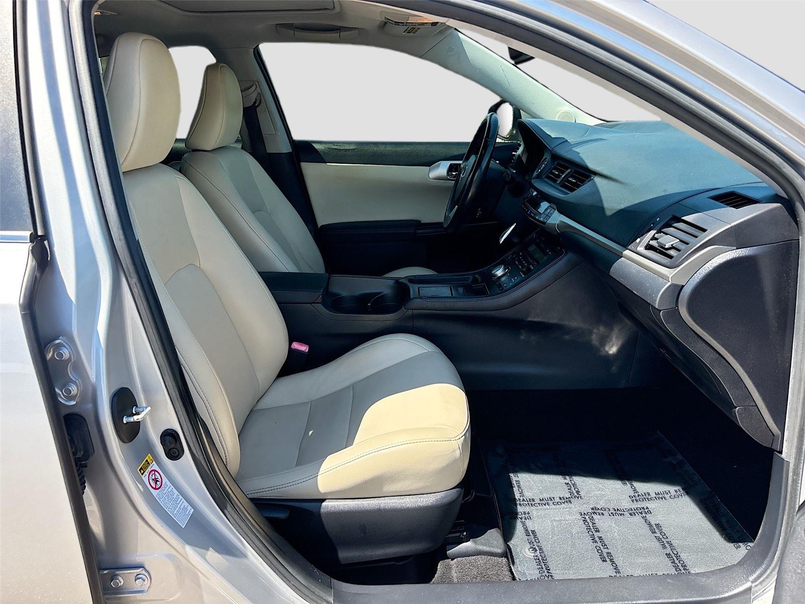 2011 Lexus CT 200h Premium