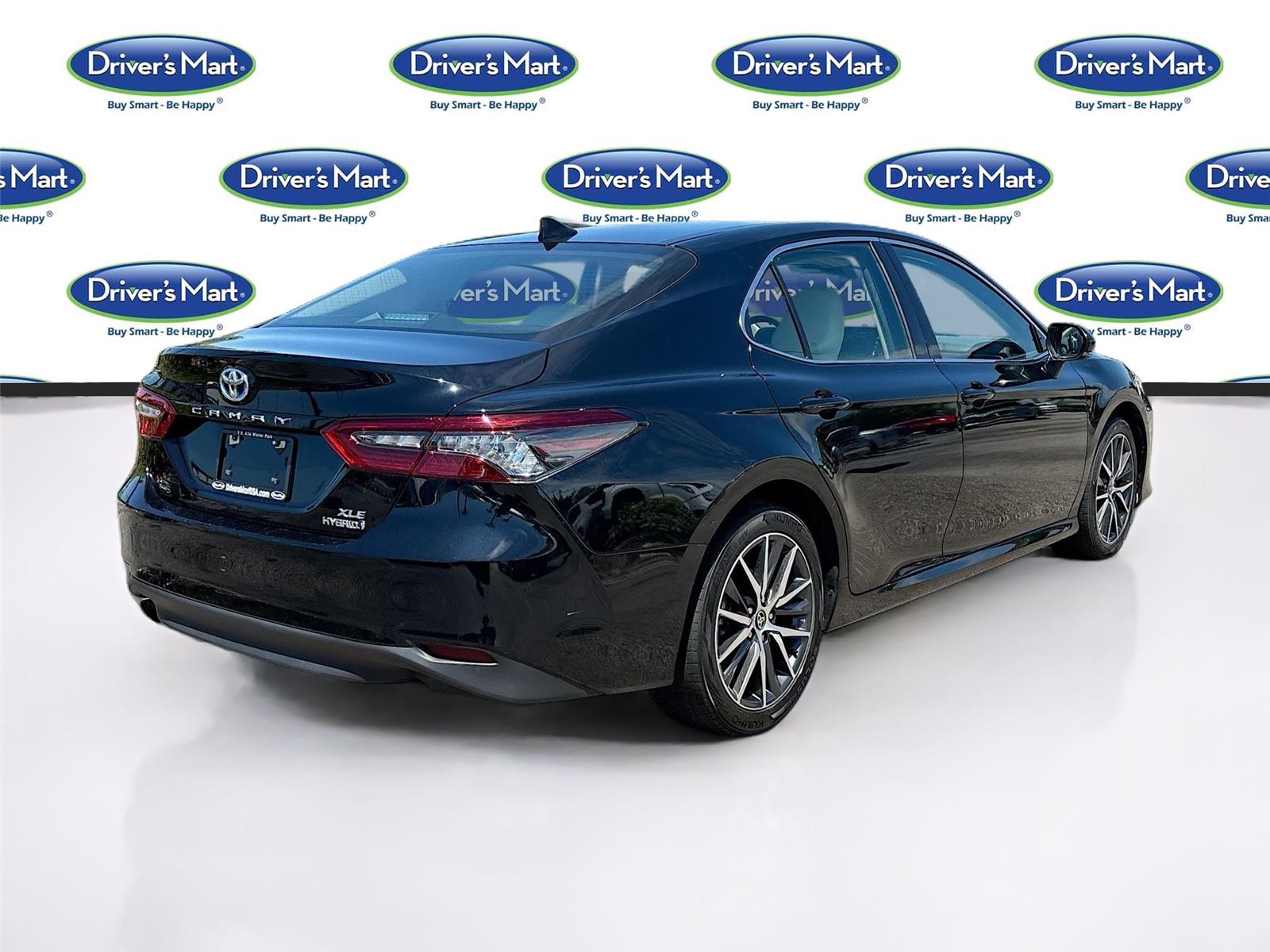 2023 TOYOTA CAMRY XLE