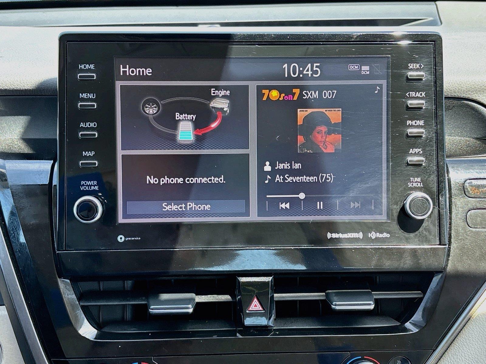 2023 Toyota Camry Hybrid XLE
