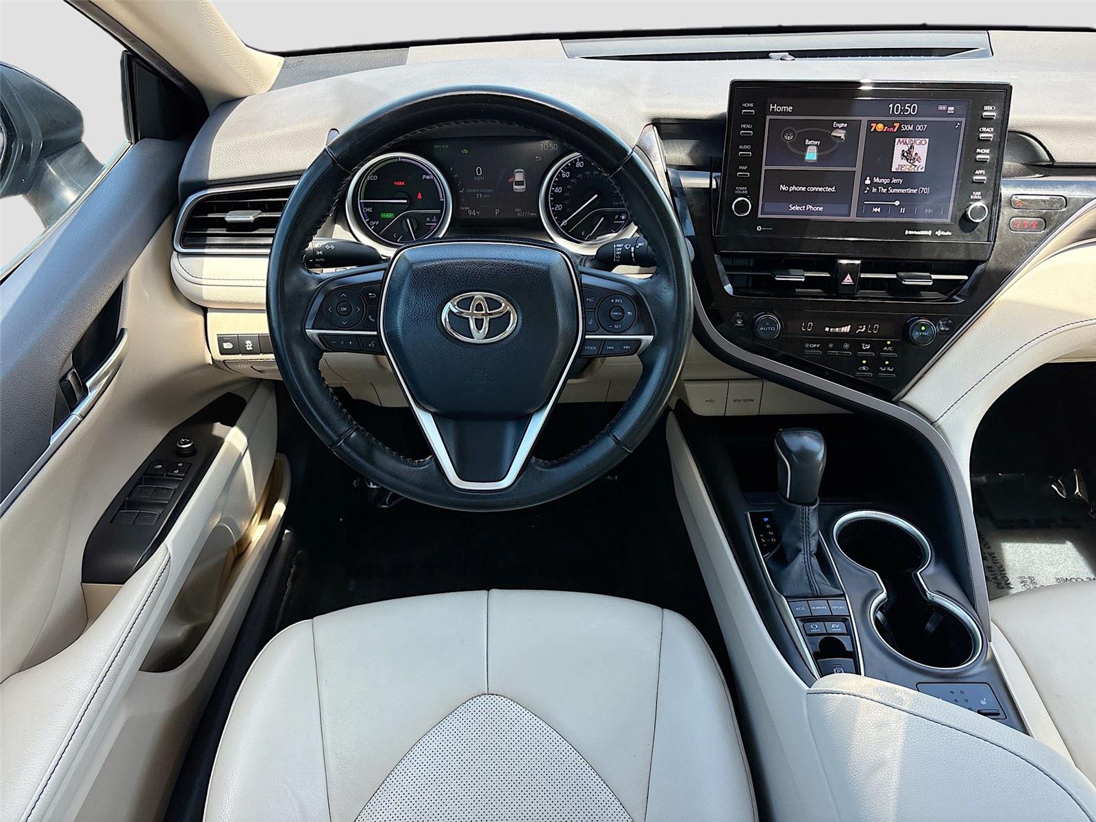 2023 TOYOTA CAMRY XLE