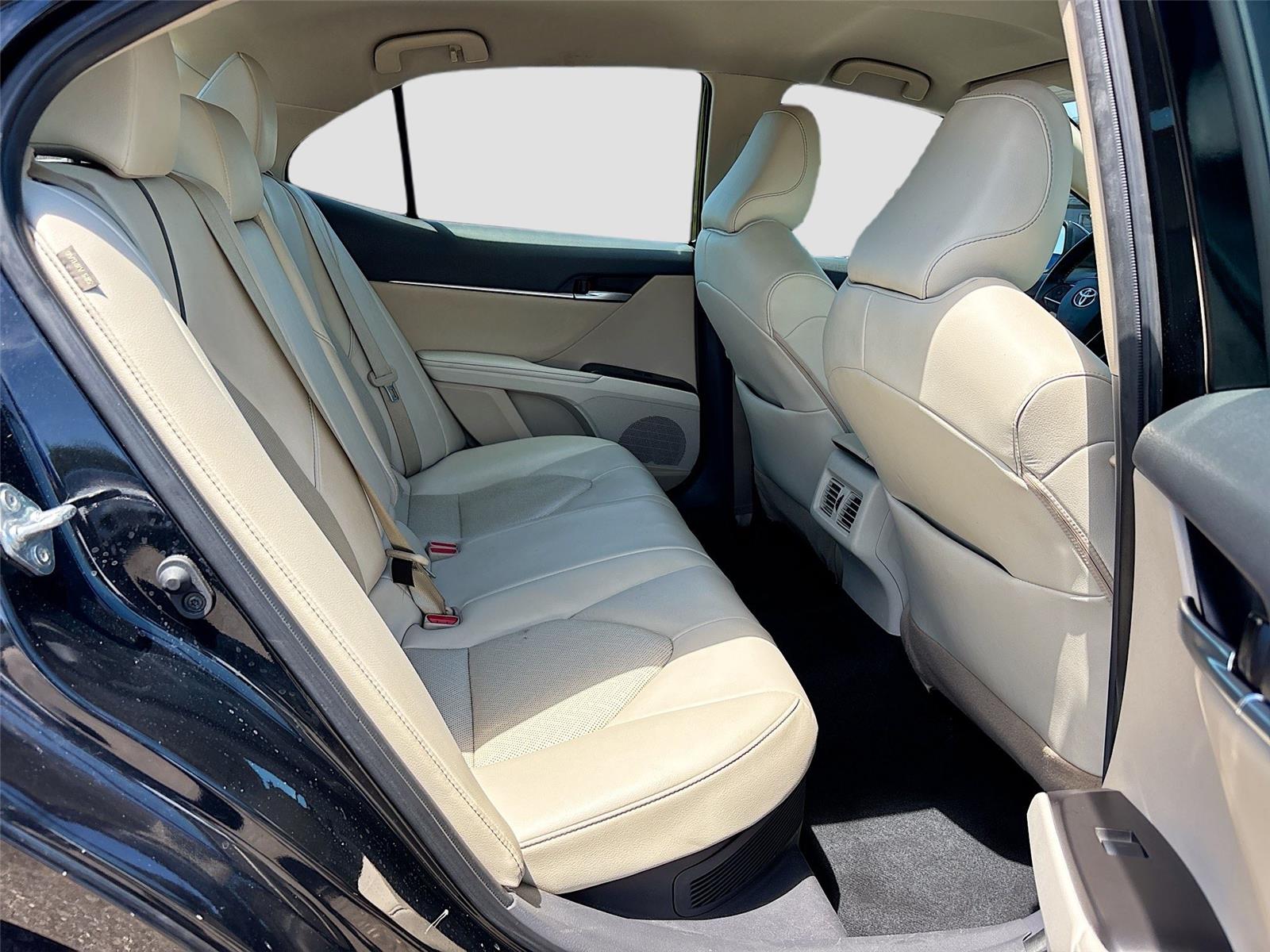 2023 TOYOTA CAMRY XLE