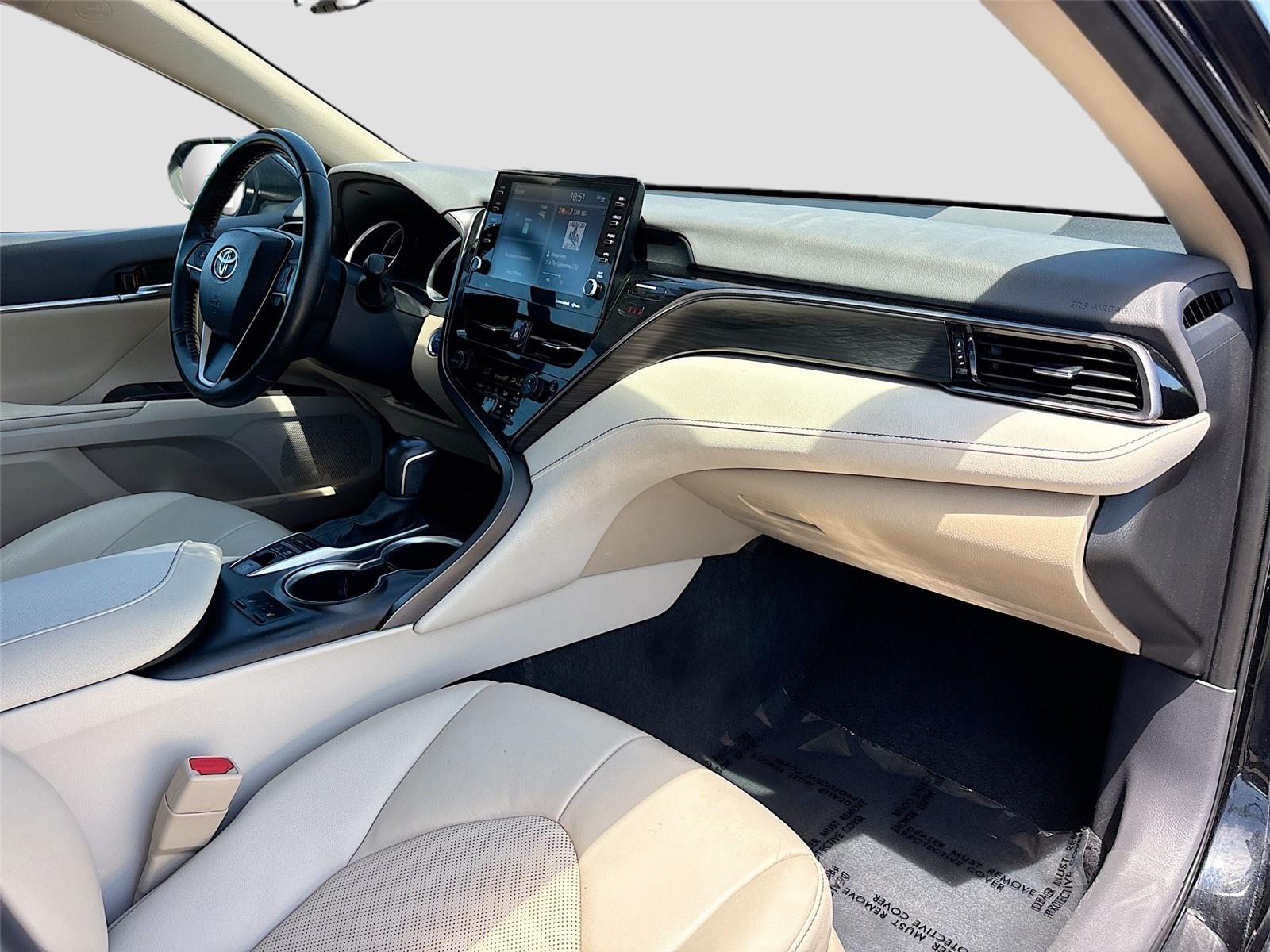 2023 TOYOTA CAMRY XLE