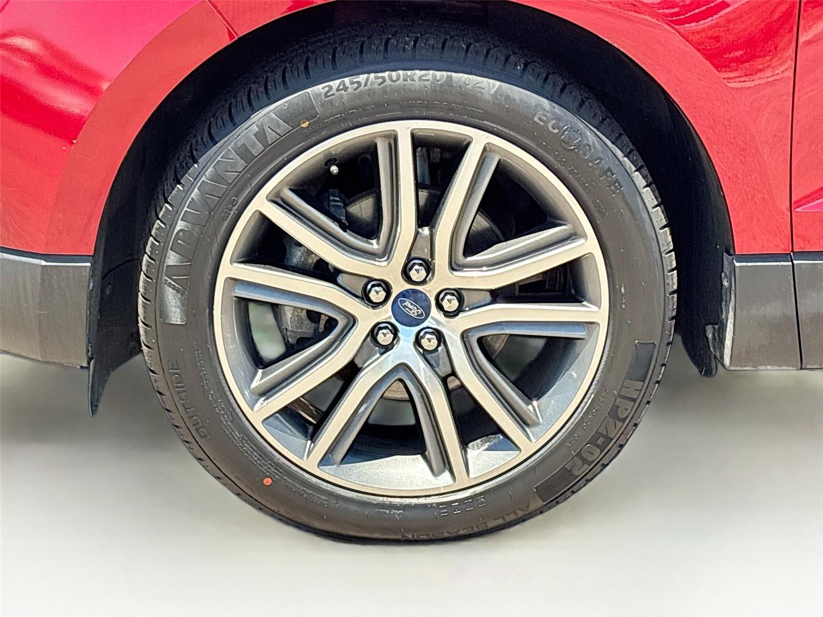2019 Ford Edge Titanium