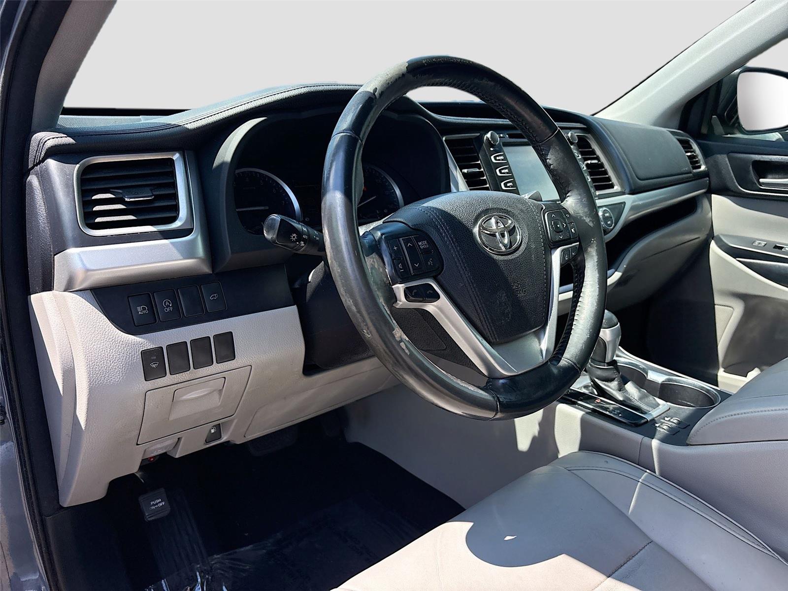 2017 TOYOTA HIGHLANDER SE/X