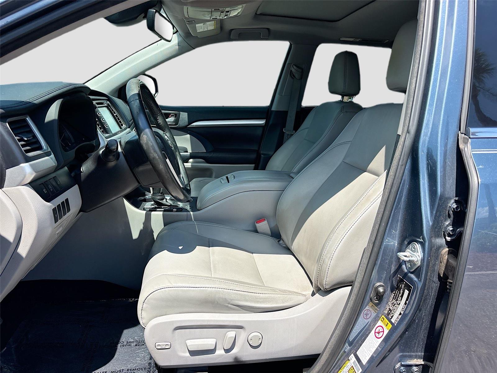 2017 TOYOTA HIGHLANDER SE/X