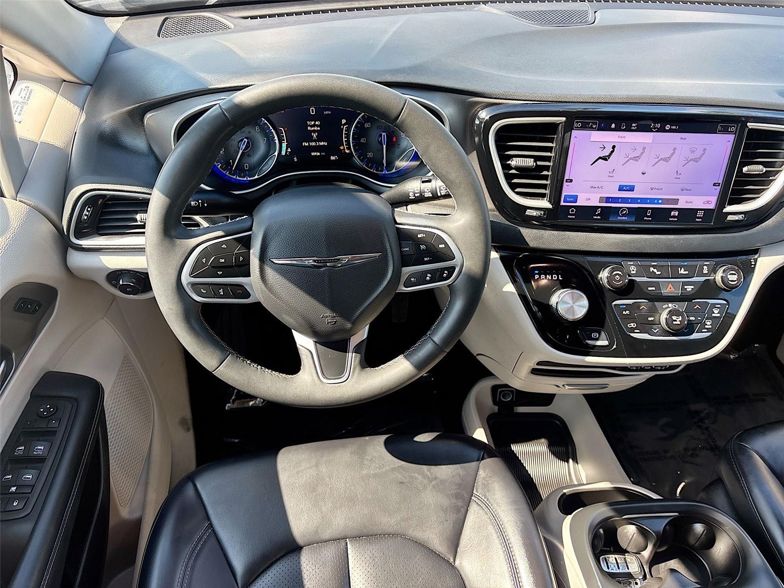 2023 Chrysler Pacifica Touring L
