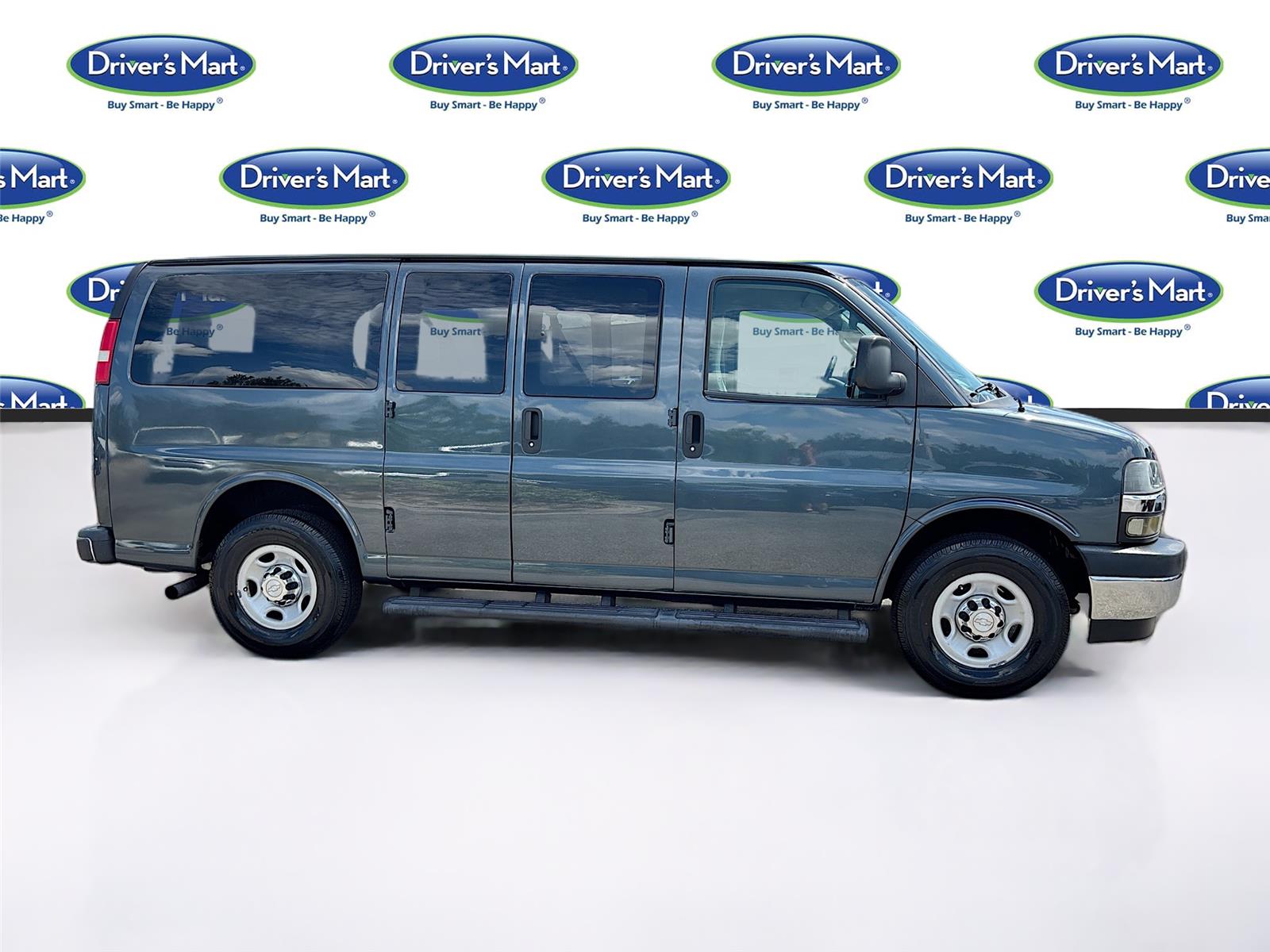 2019 Chevrolet Express Passenger LT
