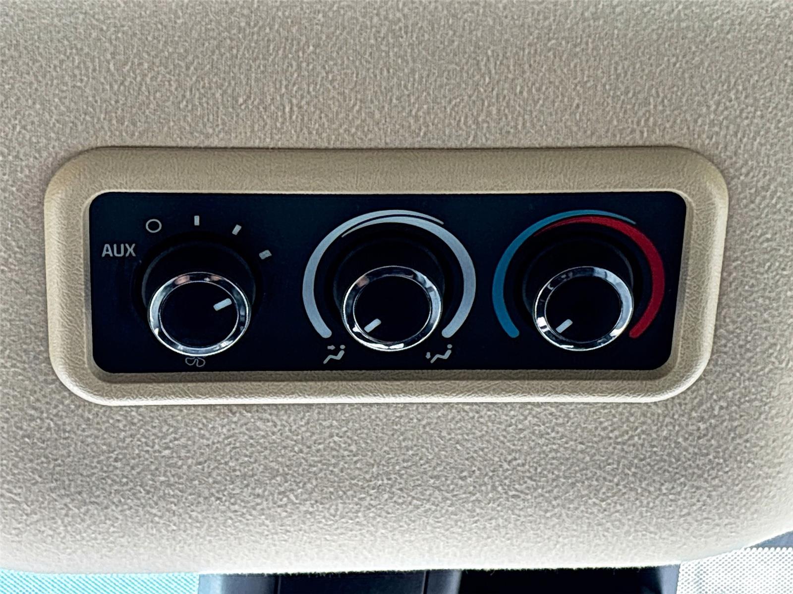 2019 Chevrolet Express Passenger LT