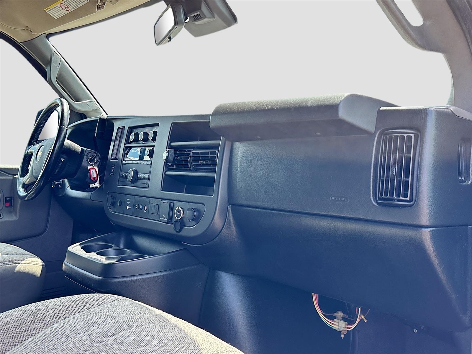 2019 Chevrolet Express Passenger LT