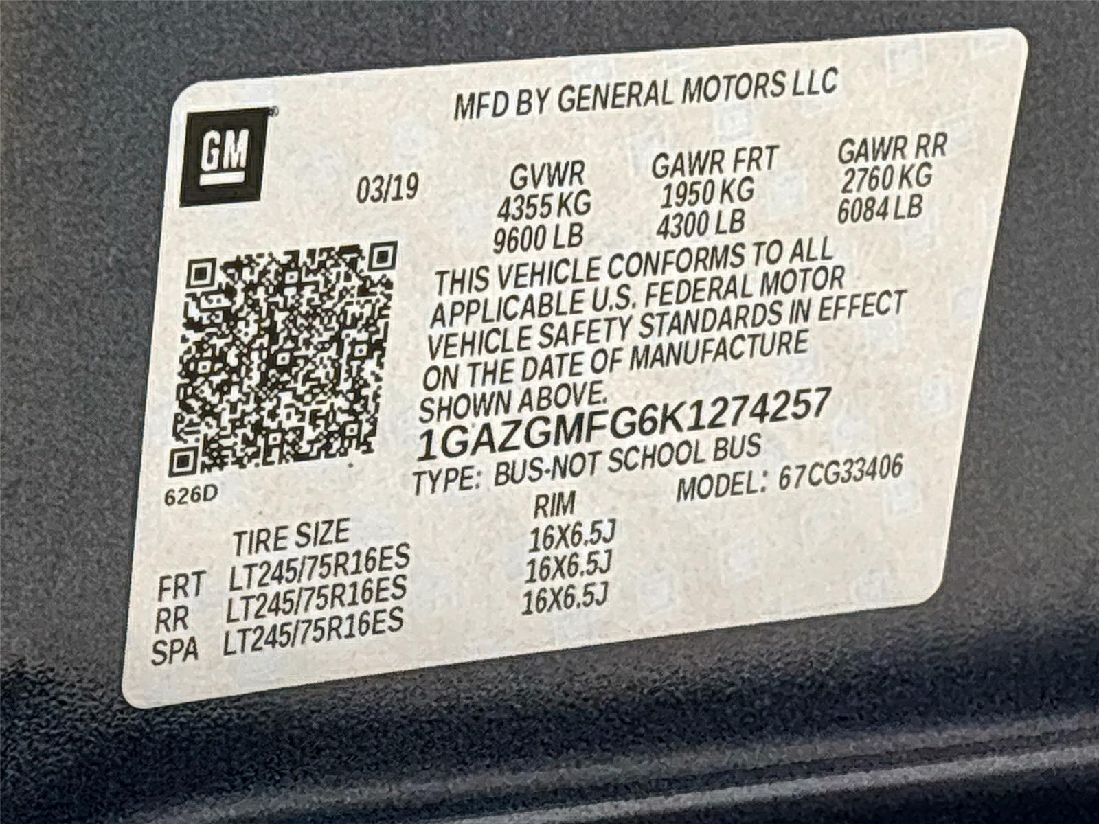 2019 Chevrolet Express Passenger LT